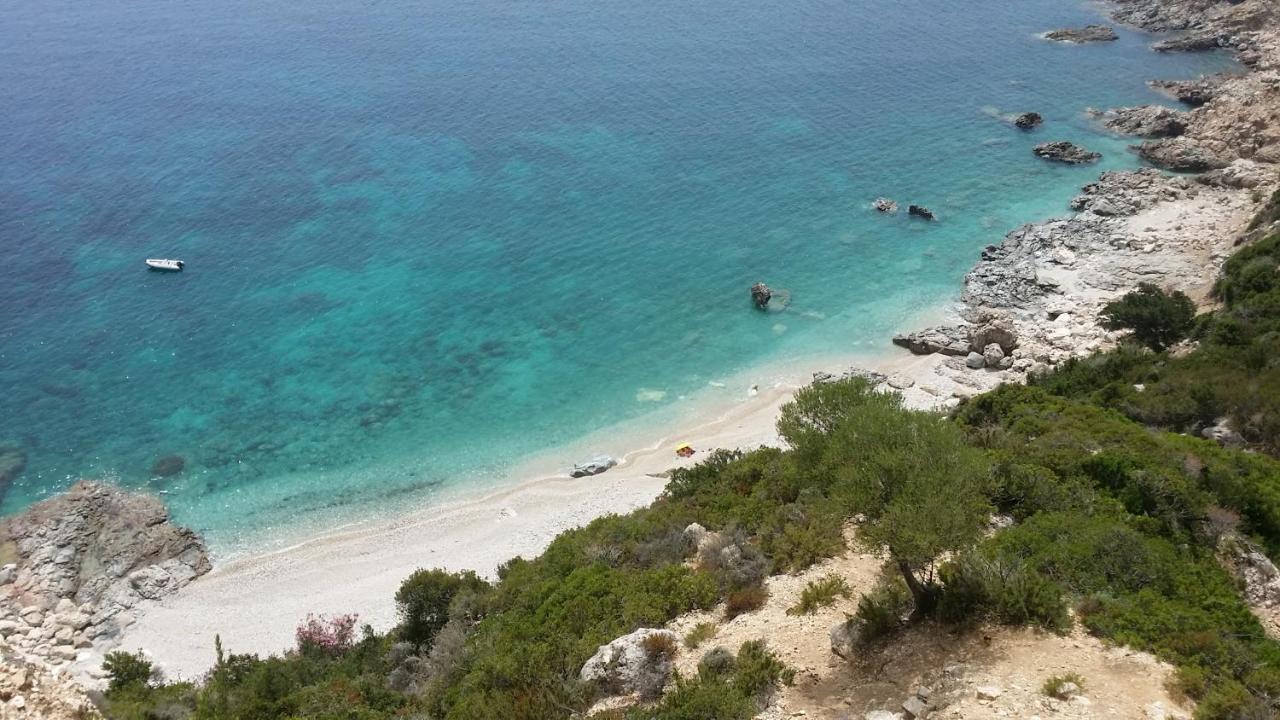 Appartamento Tra Mare E Montagna Baunei Exterior foto